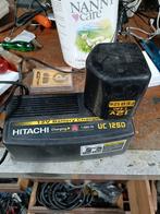 Hitachi lader met  12 volt 1.4 ah, Gebruikt, Ophalen of Verzenden