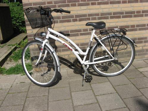 Dames/meisjes fiets met 6 derailleurversnellingen, Fietsen en Brommers, Fietsen | Meisjes, Gebruikt, 26 inch of meer, Handrem