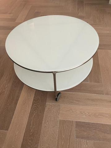 Strind salontafel - Ikea beschikbaar voor biedingen