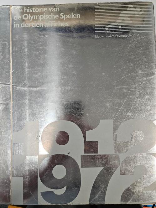 De historie van de Olympische Spelen in 13 affiches, Verzamelen, Posters, Gebruikt, Sport, A4 of kleiner, Rechthoekig Staand, Ophalen of Verzenden