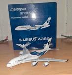 Malaysia Airlines Airbus A380 1:200 Phoenix / Eagle, Ophalen of Verzenden, Zo goed als nieuw, Schaalmodel