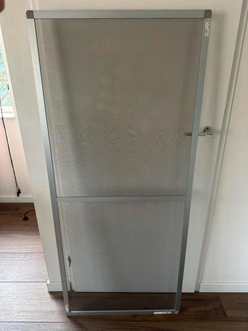 Inzethor voor schuifraam beschikbaar voor biedingen