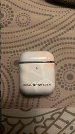 Airpods 1, Ophalen of Verzenden, Gebruikt, In gehoorgang (in-ear), Bluetooth