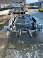 Pega v liner 2000 kilo dubbelas trailer, Watersport en Boten, Boottrailers, 1500 tot 3000 kg, 6 tot 9 meter, Overige typen, Ophalen of Verzenden