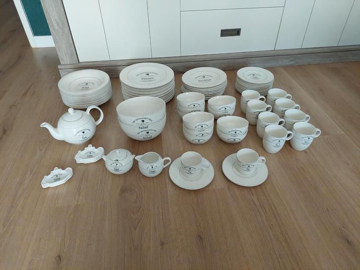 49 delig the artisan kitchen servies, Huis en Inrichting, Keuken | Servies, Gebruikt, Overige stijlen, Porselein, Ophalen