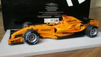Minichamps McLaren MP4-20 G. Paffett F1 1/18, Ophalen of Verzenden, Zo goed als nieuw, Formule 1