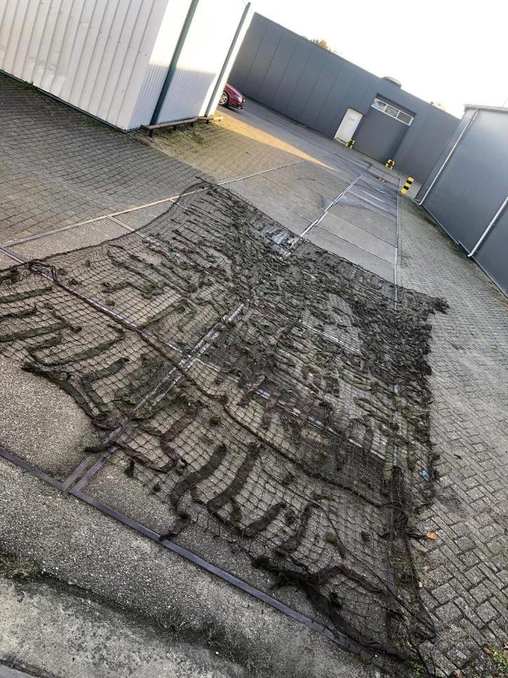 Camouflagenet jutestof jaren 50/60/70 - 760 x 400 cm, Verzamelen, Militaria | Algemeen, Landmacht, Overige typen, Nederland, Ophalen of Verzenden