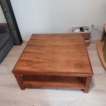 Salontafel gratis  beschikbaar voor biedingen