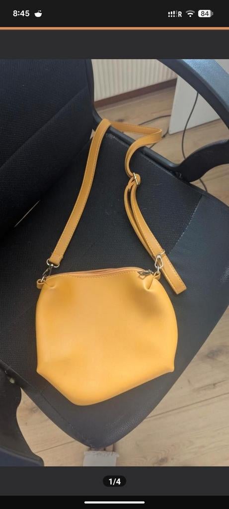 Gele Sling Bag - Schoudertasje, Sieraden, Tassen en Uiterlijk, Tassen | Schoudertassen, Ophalen, Geel