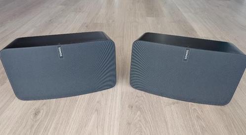 2x Sonos Play5 (Gen 2) – Zwarte WiFi-speakers in nieuwstaat, Audio, Tv en Foto, Luidsprekers, Zo goed als nieuw, Front, Rear of Stereo speakers