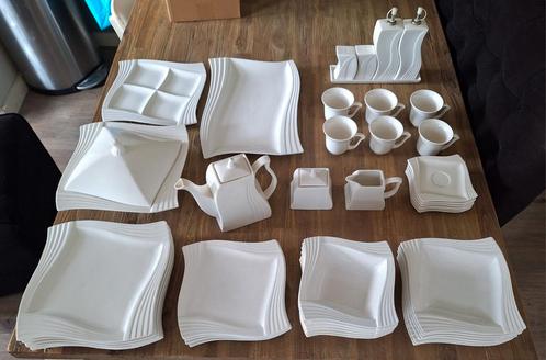 Servies set, Huis en Inrichting, Keuken | Servies, Zo goed als nieuw, Compleet servies, Overige stijlen, Ophalen