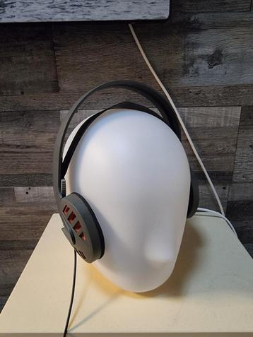 Sennheiser hd 320  expression line.  beschikbaar voor biedingen