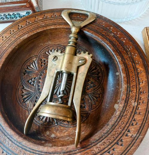 Vintage Italiaanse Flessenopener Brevettato, Antiek en Kunst, Antiek | Keukenbenodigdheden, Ophalen of Verzenden