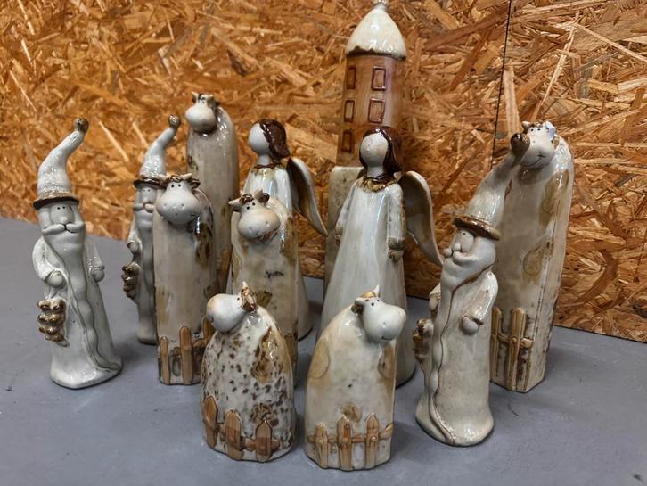 Unieke keramische kerststal - ReK4, Diversen, Kerst, Zo goed als nieuw, Ophalen of Verzenden