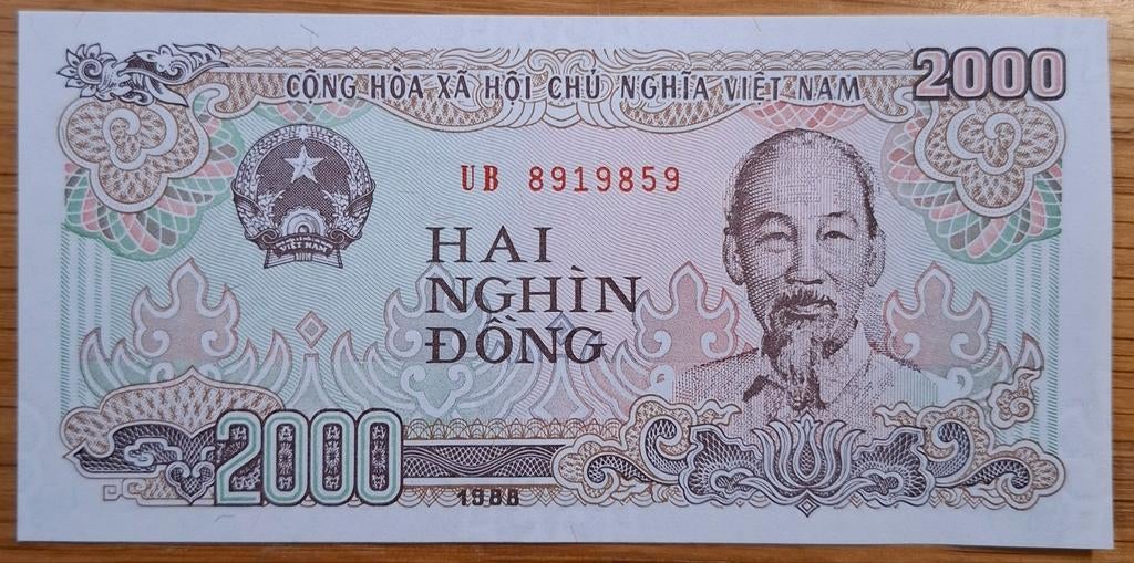 175# Vietnam 2000 Dong 1988 P107, Postzegels en Munten, Bankbiljetten | Azië, Ophalen of Verzenden, Zuidoost-Azië