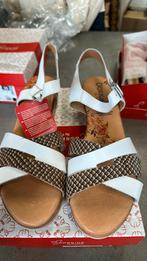 19) leuke nieuwe sandalen maat 38/40/41, Dorking, Wit, Nieuw, Sandalen of Muiltjes