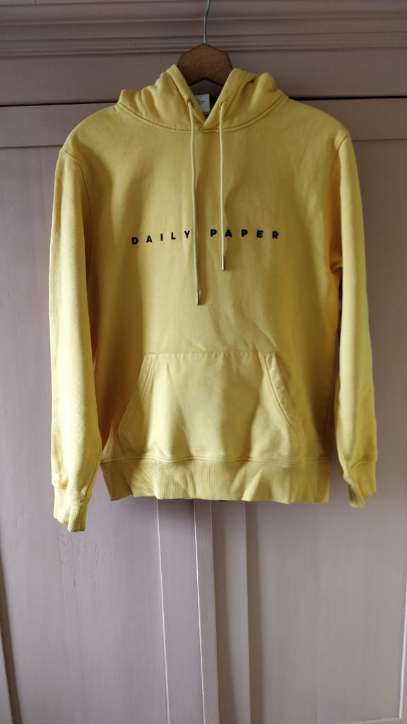 Gele Daily Paper Hoodie - Maat S, Geel, Ophalen of Verzenden, Zo goed als nieuw, Daily Paper