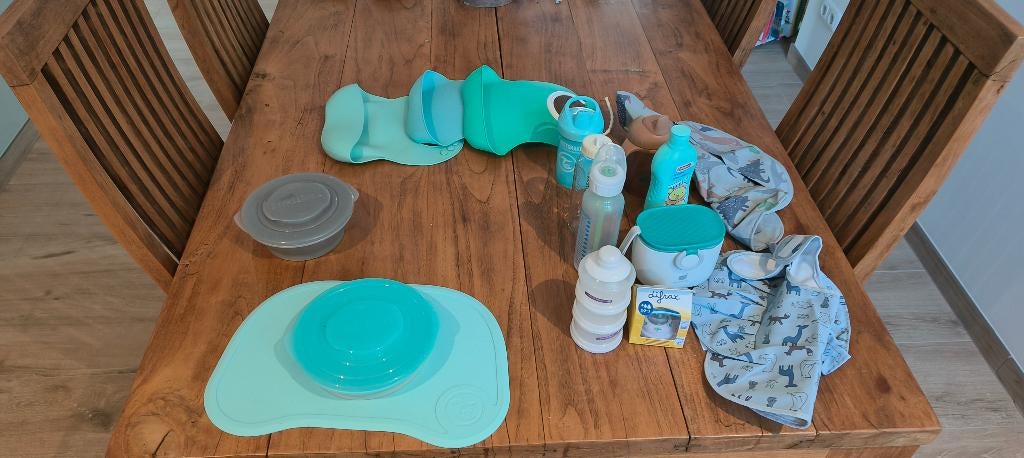 Baby bordjes, slabbers, flessen etc, Ophalen of Verzenden, Zo goed als nieuw, Overige typen