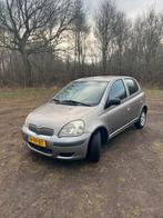 Toyota Yaris 1.3 16V Vvti 5DR 2004 Grijs, Voorwielaandrijving, 4 cilinders, 400 kg, Origineel Nederlands
