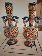 2 Antieke Renaissance Vaasjes, 19e eeuw, Ophalen of Verzenden, Overige kleuren, Glas, Minder dan 50 cm
