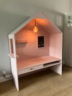 Bureau huisje voor kinderen inclusief 2 stoeltjes, Huis en Inrichting, Bureaus, Ophalen, Bureau