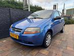 Chevrolet Kalos 1.4 Blauw Benzine, Auto's, 83 pk, 40 €/maand, 4 cilinders, Origineel Nederlands