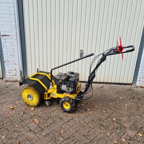 Veegmachine, Tuin en Terras, Veegmachines, Zo goed als nieuw, Ophalen of Verzenden