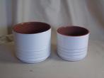 2 witte aardewerken bloempotten jaren 70 vintage, Tuin en Terras, Gebruikt, Rond, Binnen, Ophalen of Verzenden