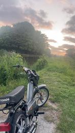Tomos a35 quadro 2011, Fietsen en Brommers, Brommers | Tomos, Ophalen of Verzenden, Zo goed als nieuw, Quadro