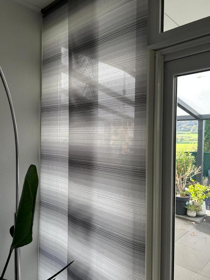 Mooie Raamdecoratie - Paneelgordijnen, Huis en Inrichting, Stoffering | Gordijnen en Lamellen, Zo goed als nieuw, 200 cm of meer