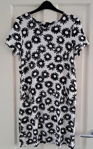 MarcCain ecru witte jurk + donkerblauwe bloemen mt 40 46345 beschikbaar voor biedingen