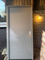 Hardhouten schuurdeur met kozijn, Doe-het-zelf en Verbouw, Deuren en Horren, 215 cm of meer, Hout, Ophalen, 100 tot 120 cm