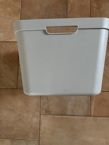 Opbergbak /wasmand etc. nieuw beschikbaar voor biedingen