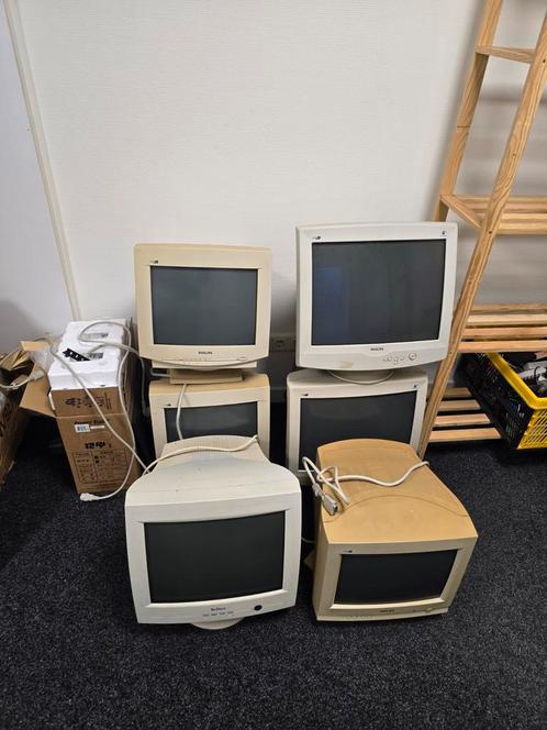 Partij CRT monitoren, Computers en Software, Monitoren, Gebruikt, 60 Hz of minder, Overige typen, Overige resoluties, Onbekend