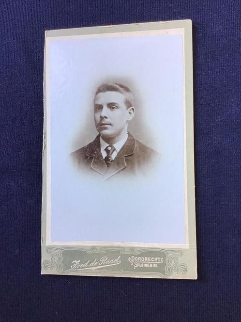 CDV, Jongeman, Fred de Raad, Dordrecht, Carte de Visite, Verzamelen, Foto's en Prenten, Gebruikt, Foto, Voor 1940, Ophalen of Verzenden