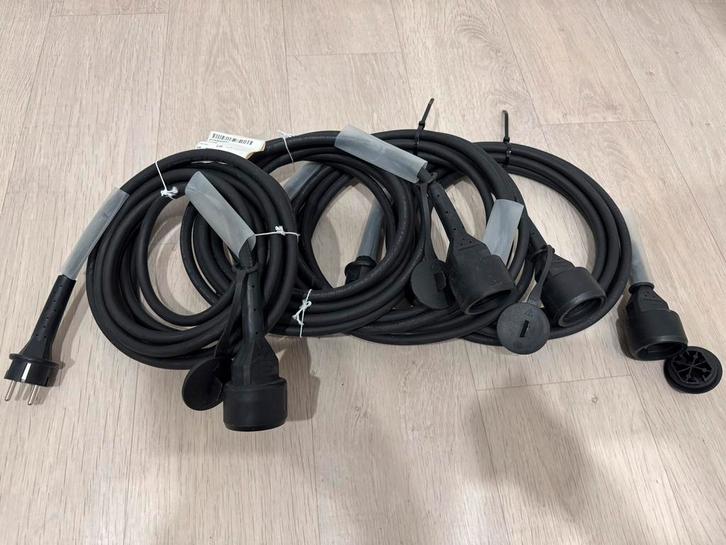 Verlengkabel 230v professioneel (nieuw) 4x 5 meter, Doe-het-zelf en Verbouw, Elektra en Kabels, Nieuw, Kabel of Snoer, Ophalen of Verzenden