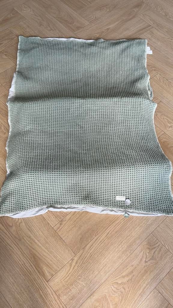 Koeka ledikant deken groen met 2 aankleedkussenhoesjes, Ophalen of Verzenden, Gebruikt, 85 tot 100 cm, Deken