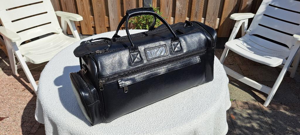 Trompet tas (bag)  LEER voor 2 trompetten, Muziek en Instrumenten, Ophalen of Verzenden, Gebruikt, Trompet