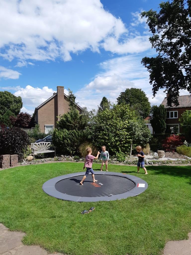 Flatlevel trampoline 305 cm, grijs, Avyna Pro-Line, Ophalen, Zo goed als nieuw