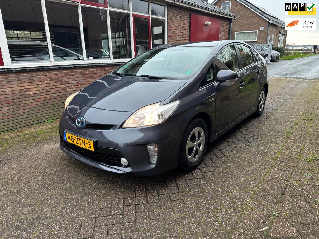 Toyota Prius 1.8 Comfort NAVI CAMERA NAP APK DEALER OH, Euro 5, Gebruikt, 1340 kg, 4 cilinders