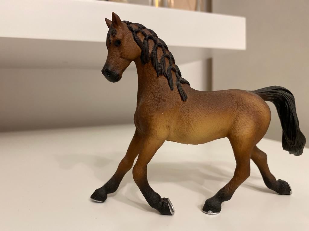 Schleich Exclusive Arabier Merrie uit adventkalender ~ 97021, Ophalen of Verzenden, Zo goed als nieuw, Paard, Beeldje of Figuurtje