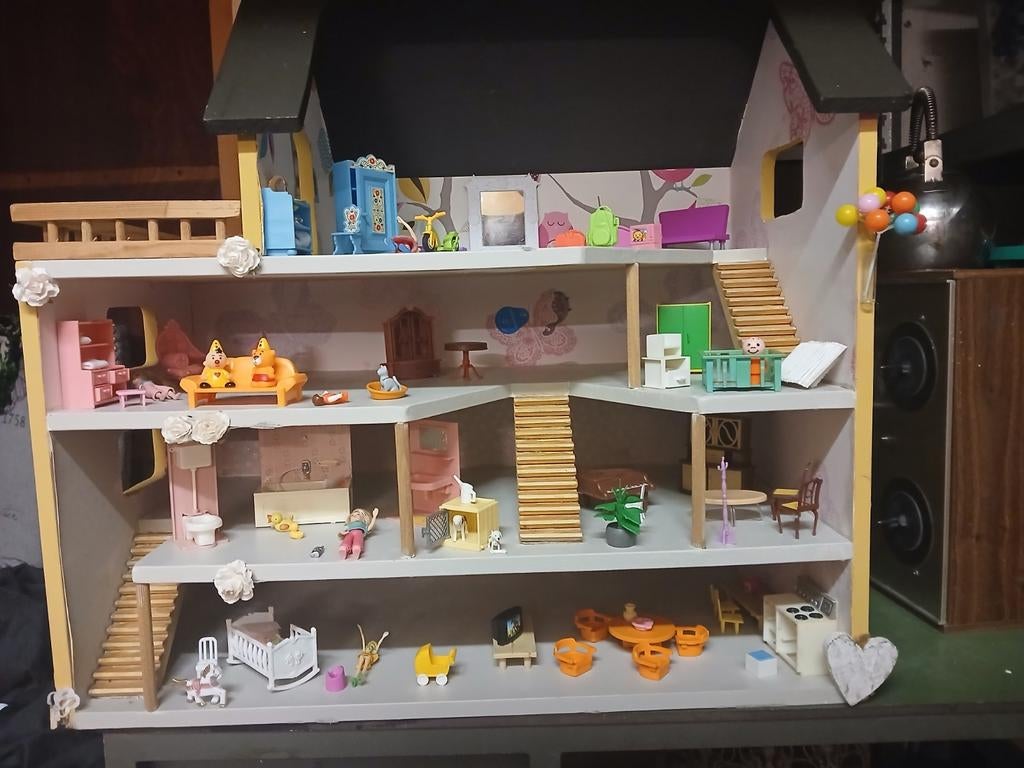 Poppenhuis, Kinderen en Baby's, Speelgoed | Poppenhuizen, Ophalen, Gebruikt, Poppenhuis