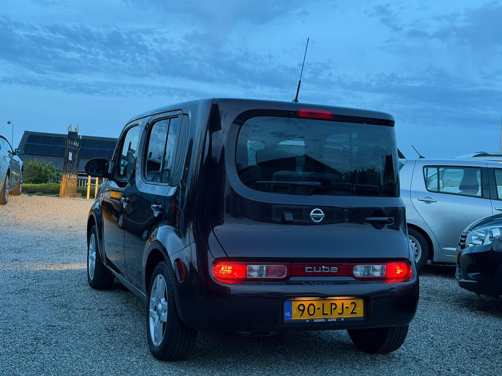 Nissan Cube 1.6 Zen 1e Eig Dealer Onderhouden Pano Clima Cru, Auto's, Nissan, Voorwielaandrijving, Euro 5, Gebruikt, Beige