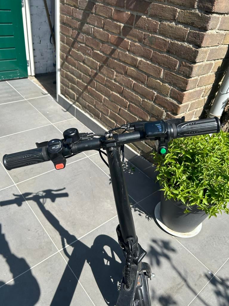 Windgoo B20 elektrische fiets - licht gebruikt, nieuwe remme, Fietsen en Brommers, Steps, Ophalen of Verzenden, Zo goed als nieuw