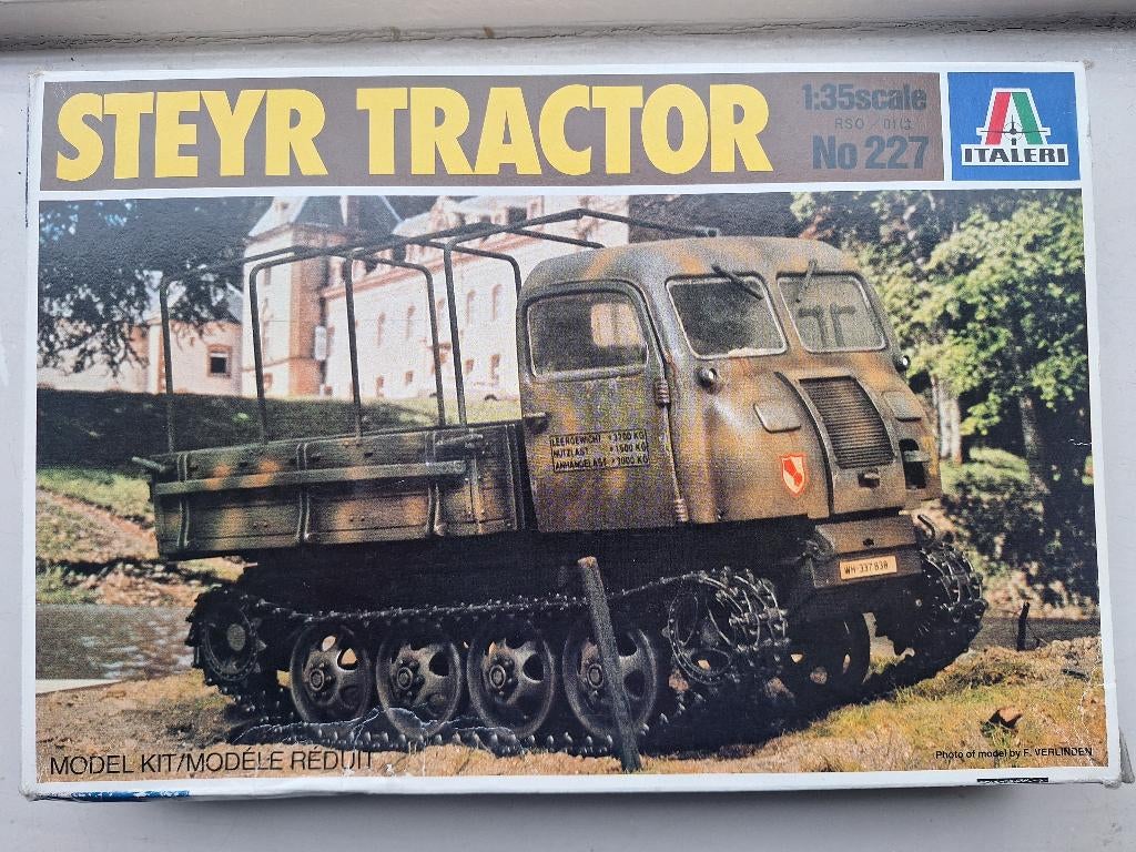 Steyr tractor (RSO/01) Raupenschlepper Ost - Italeri 1/35, Hobby en Vrije tijd, Italeri, 1:32 tot 1:50, Ophalen of Verzenden, Zo goed als nieuw
