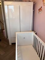 Complete Kinderkamer: Kast, Ledikant, Commode (wit glans), Ophalen, Gebruikt, Jongetje of Meisje