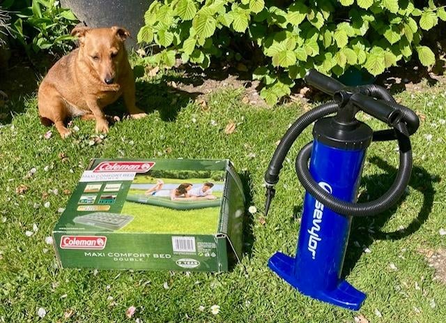 Coleman maxi comfort double luchtbed + pomp, Ophalen, Zo goed als nieuw, 2-persoons