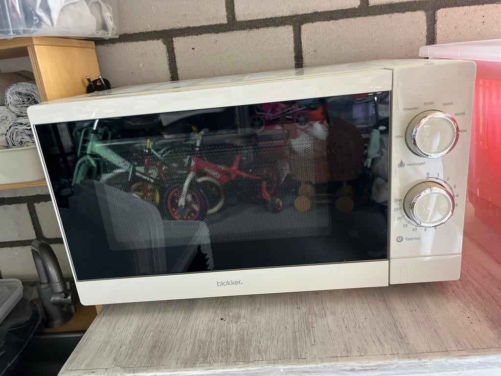 Blokker magnetron, Witgoed en Apparatuur, Magnetrons, Ophalen, Gebruikt, Magnetron, Draaiplateau