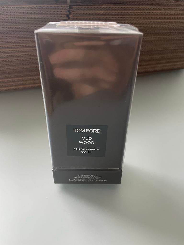 Tom Ford Oud Wood Eau de Parfum 100ml - Nieuw & Verzegeld, Sieraden, Tassen en Uiterlijk, Uiterlijk | Parfum, Ophalen of Verzenden