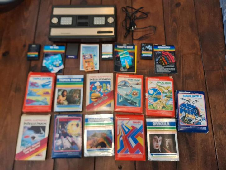 Mattel Electronics Intellivision met games, Spelcomputers en Games, Spelcomputers | Overige, Gebruikt, Ophalen of Verzenden